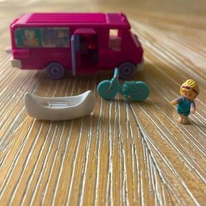 1994 COMPLETE Home-on-the-Go Bluebird Polly Pocket